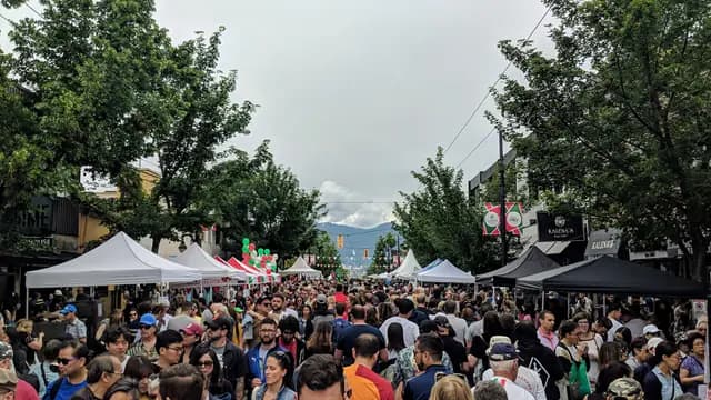 Italian Day Takes Over the Drive