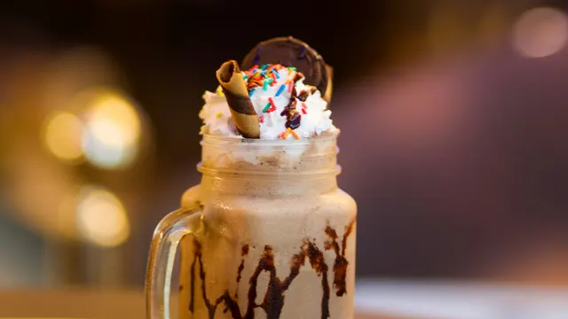 Late Night Cake Shakes at Drippy Desserts