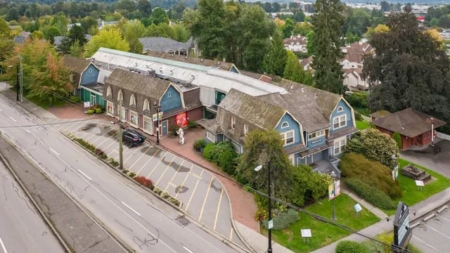 Galleries & Heritage in Maillardville