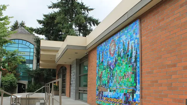 Heritage and Art at Leigh Square