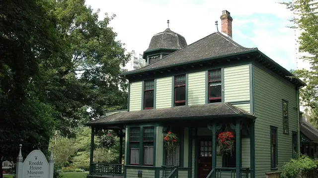 Step into the 1890s at Roedde House Museum