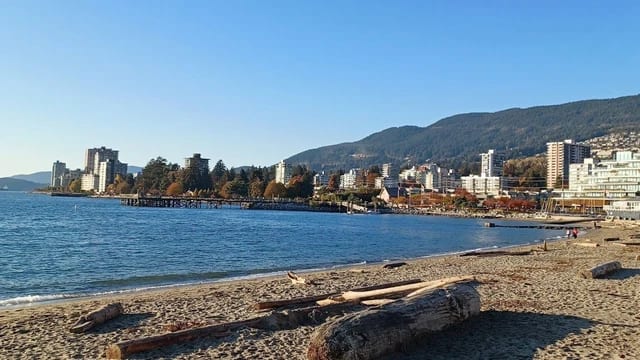 Sunset Picnic at Ambleside Park