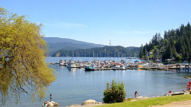 Deep Cove: Quarry Rock & Doughnuts