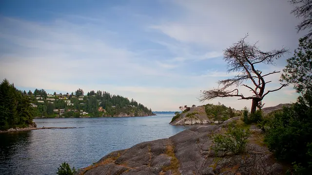 Whytecliff Park Tidal Island Explore