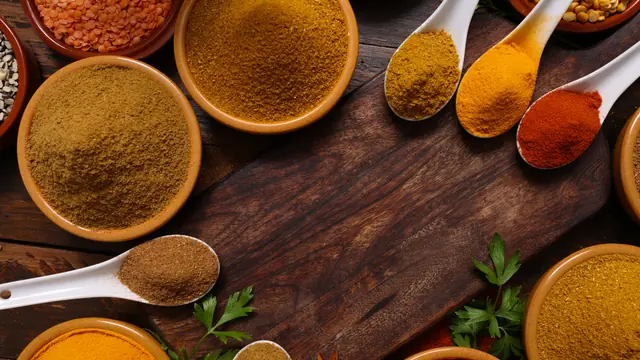 A Daytime Injera Date at Messob