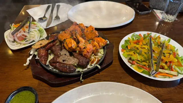 Indo-Chinese Feast at Star6