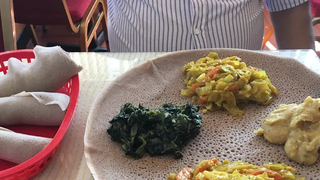 Live Music and a Shared Platter at Axum