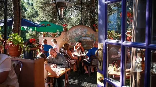 Margaritas and Tacos at Las Margaritas