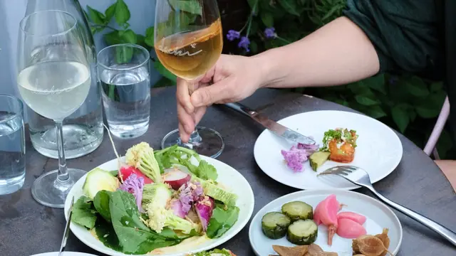 Natural Wine and PNW Plates at Dachi