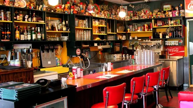 Retro Brunch at Sophie's Cosmic Cafe