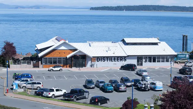 Mix Your Own Gin Flight at Victoria Distillers