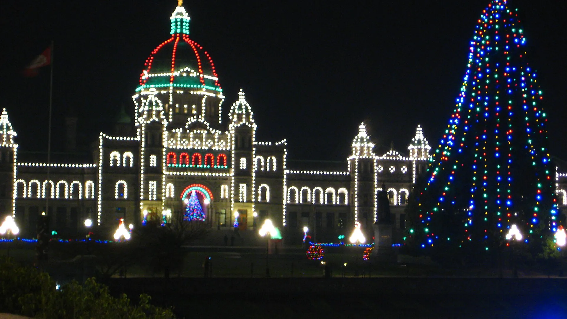 Inner Harbour Holiday Lights Stroll, Inner Harbour, Victoria BC