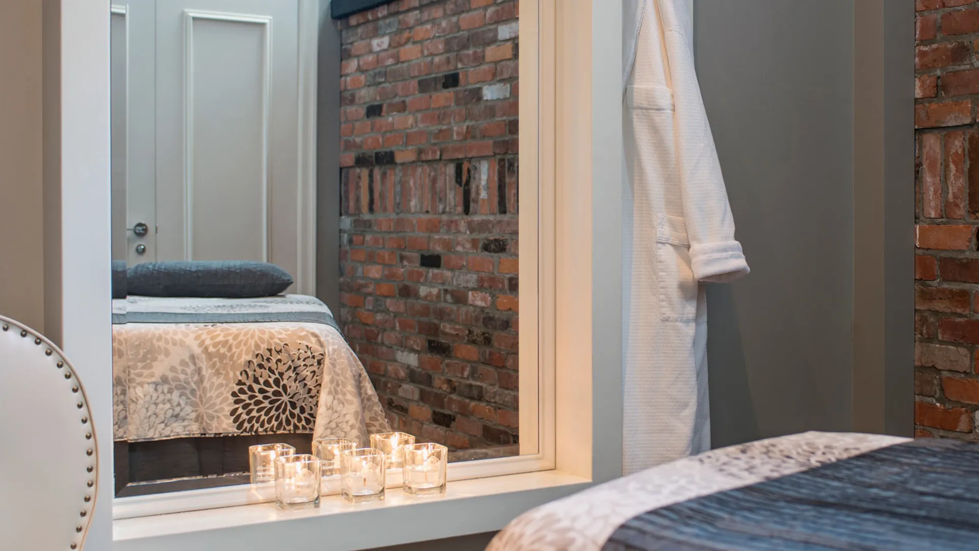 Hydrotherapy Soak for Two at Spa Magnolia, 623 Courtney St, Magnolia Hotel, Downtown, Victoria BC
