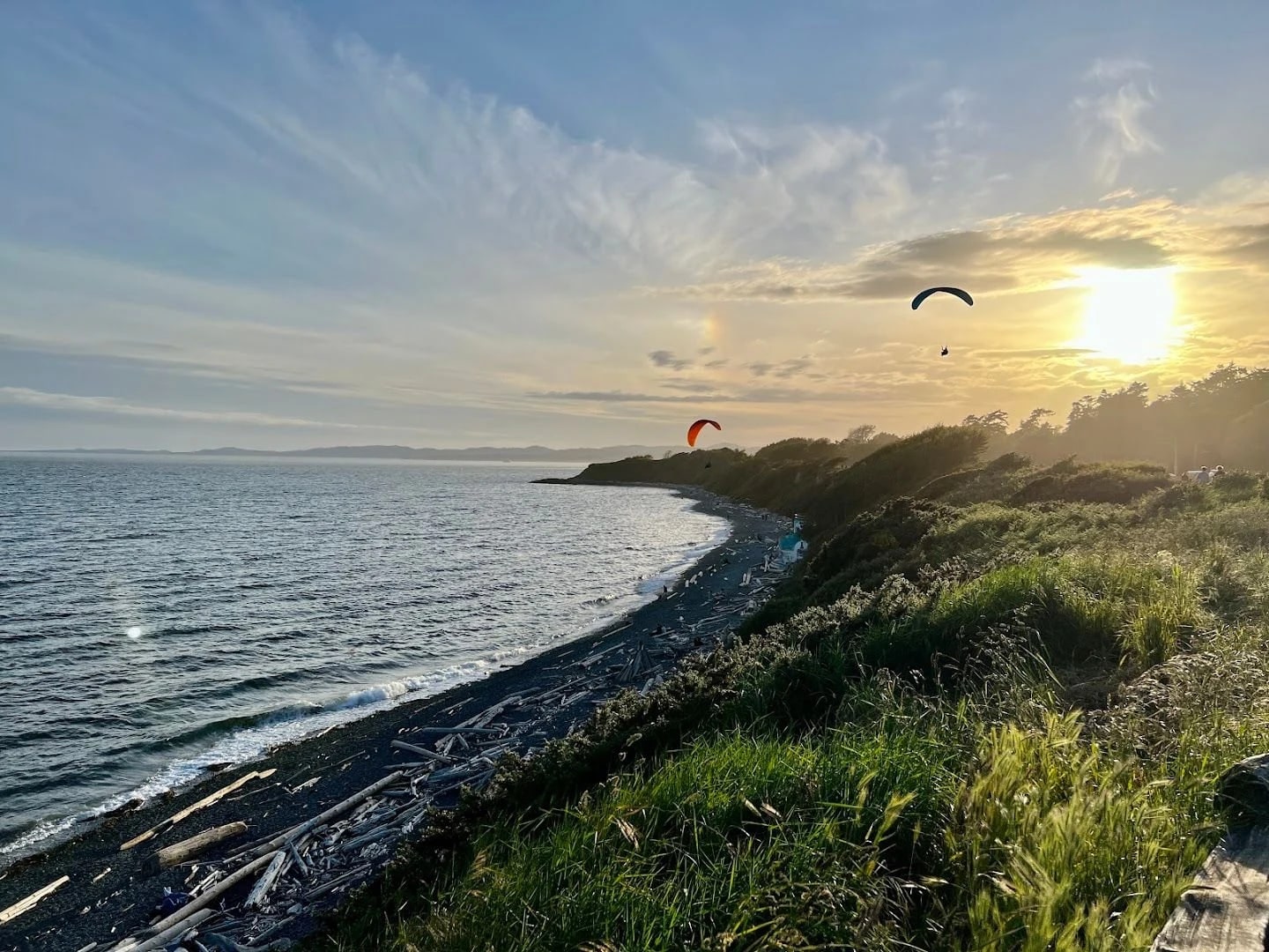 Golden Hour on the Dallas Road Waterfront, Dallas Road Waterfront Trail to Clover Point, Fairfield, Victoria BC