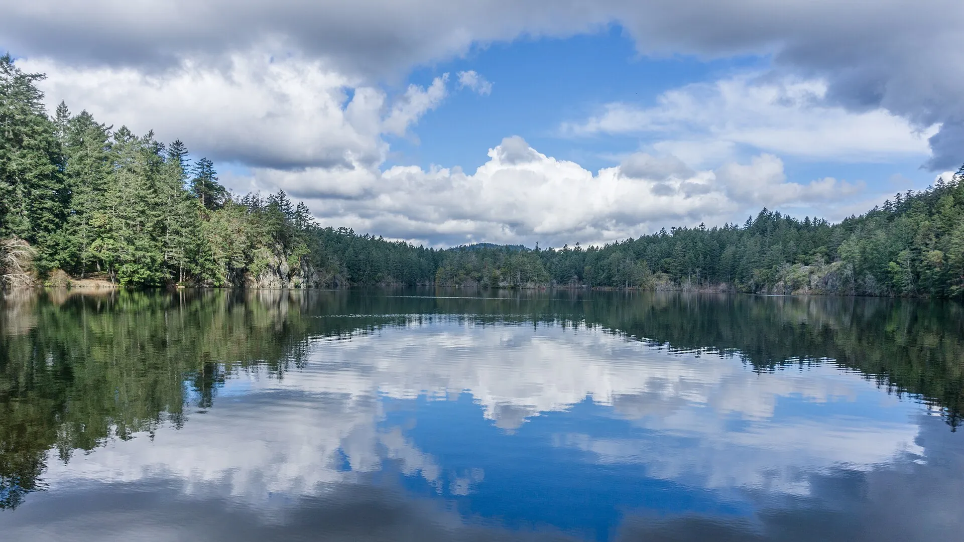 Thetis Lake Swim & Trails, Thetis Lake Regional Park, View Royal, Victoria BC