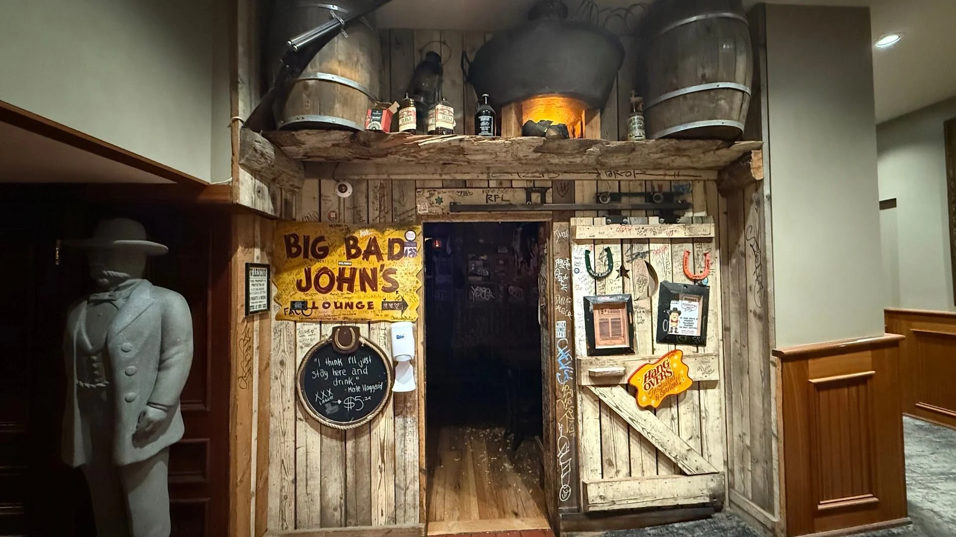 Last Call at Big Bad John's, Strathcona Hotel, Douglas St, Victoria BC
