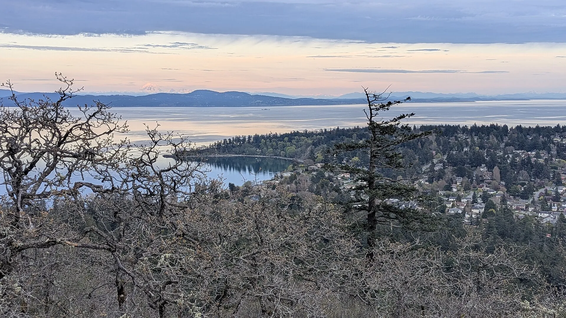 Summit the PKOLS (Mount Douglas) Lookout, PKOLS / Mount Douglas Park, Saanich, Victoria BC