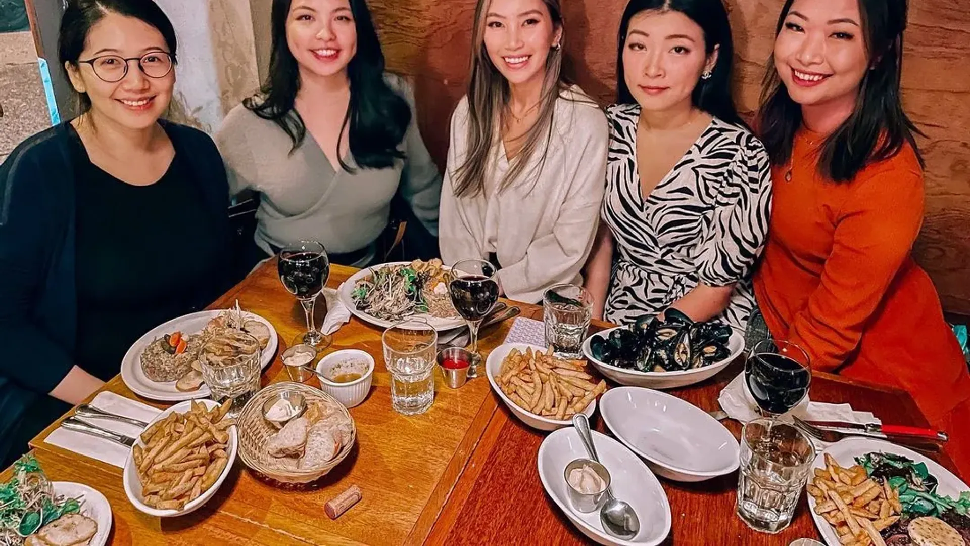 French Bistro at Les Faux Bourgeois